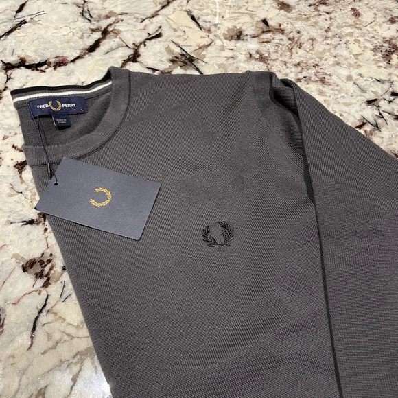 Fred Perry: Men’s Grey Classic Crew Sweater - Picture 2 of 6